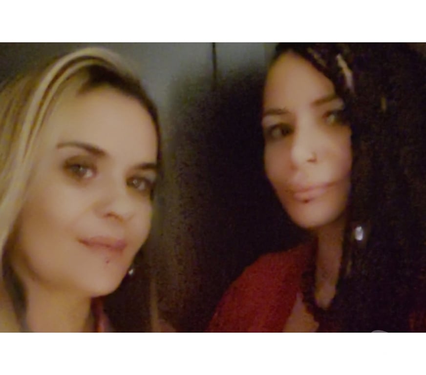 Massages Bouches-du-Rhône Marignane - 13700 - Photos Vivastreet Massage tantrique quatre mains.