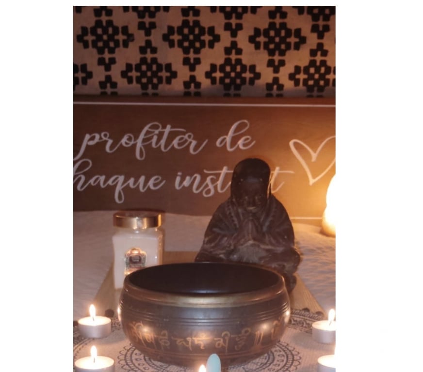 Massages Bouches-du-Rhône Marignane - 13700 - Photos Vivastreet Massage tantrique quatre mains.