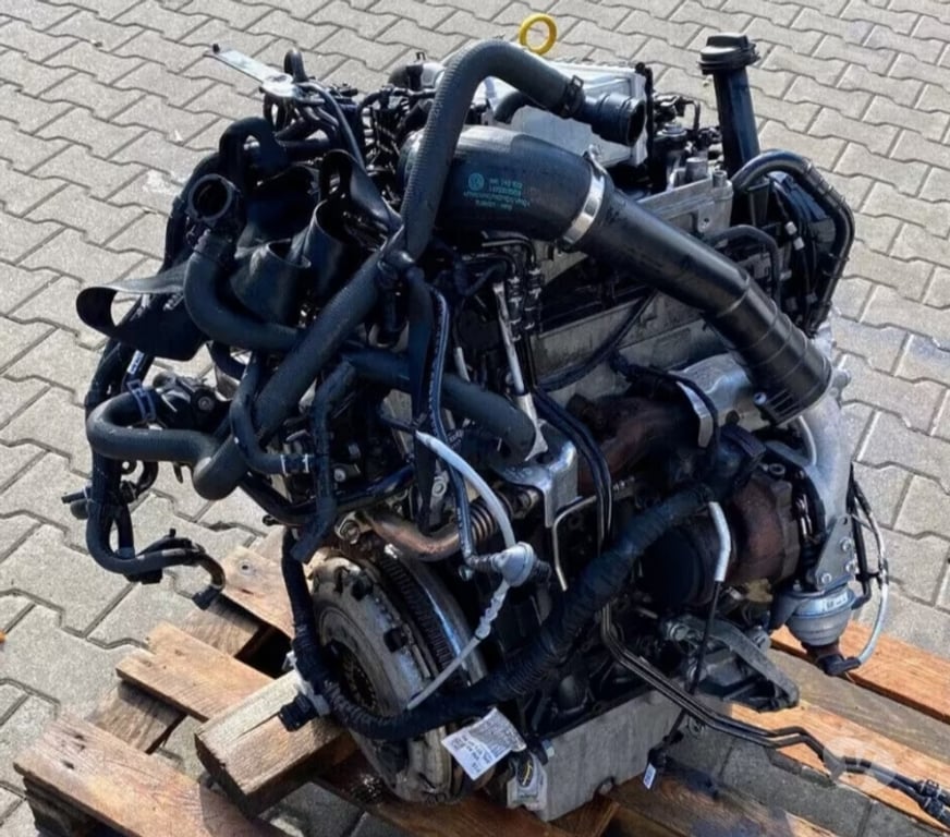 Pièces et services auto Paris Paris 1er ardt - 75001 - Photos Vivastreet Moteur VOLKSWAGEN 2.0 TDI code: DAV DAVA complet, garantie