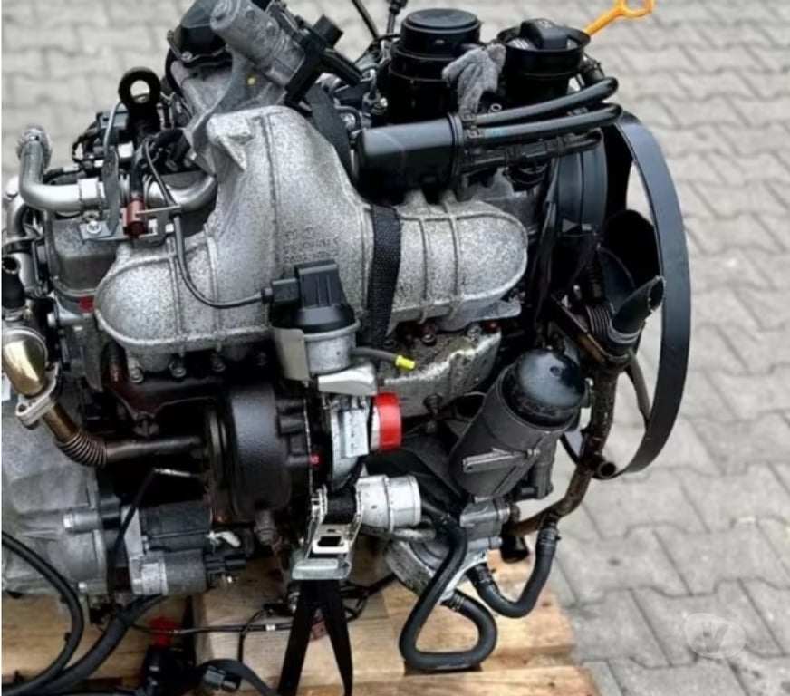 Pièces et services auto Paris Paris 1er ardt - 75001 - Photos Vivastreet Moteur VOLKSWAGEN 2.5 TDI code: CEC CECA complet, garantie