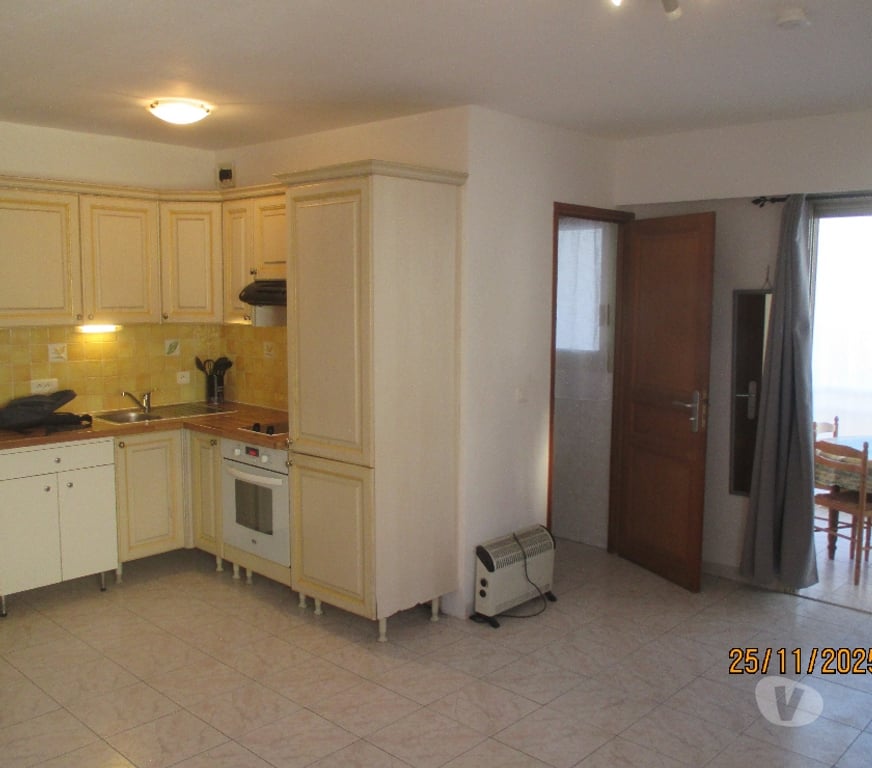 Appartement meublé Alpes-Maritimes Juan les Pins - 06160 - Photos Vivastreet LOCATION STUDIO