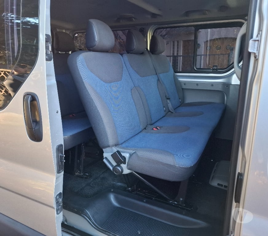Voiture d'occasion Haute-Garonne Toulouse - Photos Vivastreet Renault trafic allongé 9 place