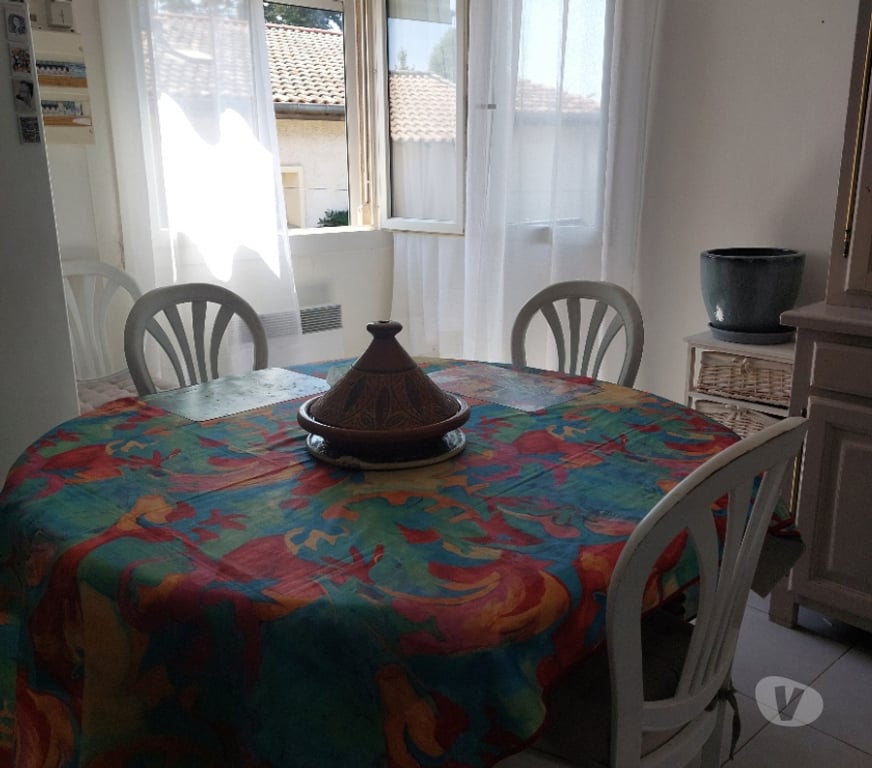 location saisonniere Hérault Clermont l'Herault - 34800 - Photos Vivastreet Loue chambre dans appartement