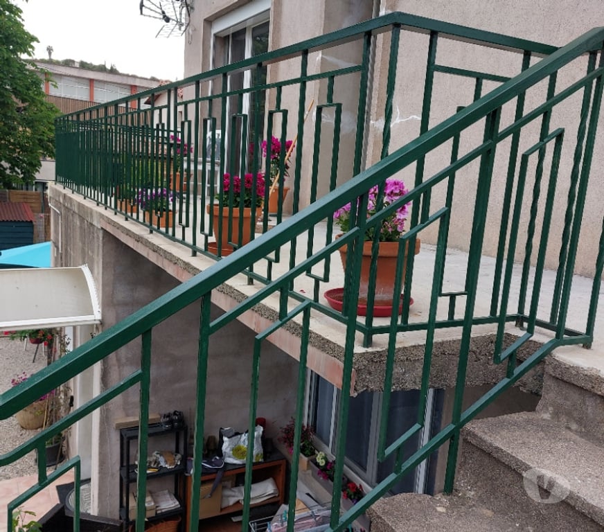 location saisonniere Hérault Clermont l'Herault - 34800 - Photos Vivastreet Loue chambre dans appartement