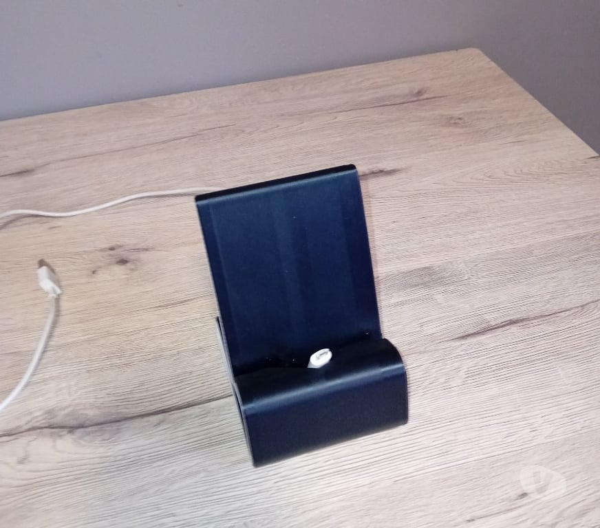 Téléphonie Loir-et-Cher Mareuil sur Cher - 41110 - Photos Vivastreet support téléphone 2 couleurs