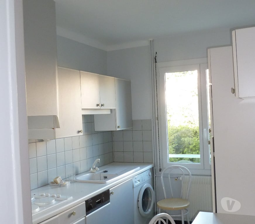 Location appartement Gard Nimes - Photos Vivastreet Nîmes, quartier de la croix de fer, joli appartement