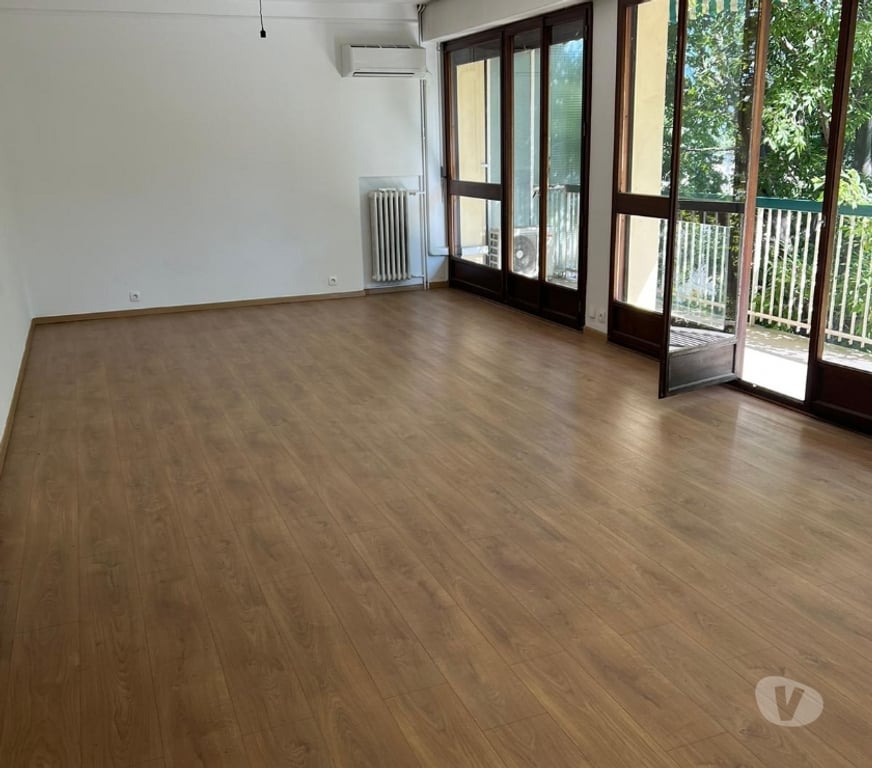 Location appartement Bouches-du-Rhône Marseille - Photos Vivastreet T4 st barnabé résidence marie-christine