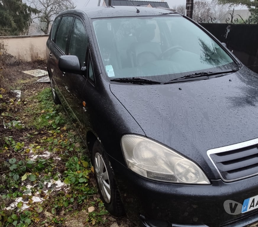 Autre Véhicules Occasion Seine-et-Marne St Germain sur Morin - 77860 - Photos Vivastreet A Vendre Toyota Avensis Verso D4D Diesel