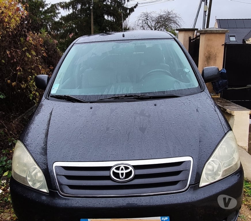 Autre Véhicules Occasion Seine-et-Marne St Germain sur Morin - 77860 - Photos Vivastreet A Vendre Toyota Avensis Verso D4D Diesel