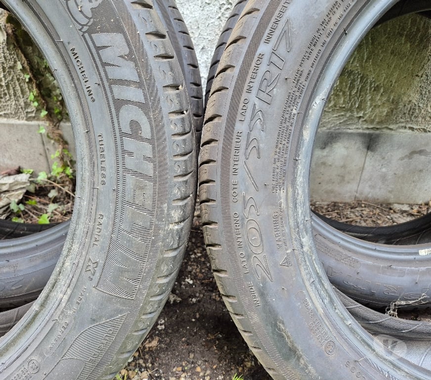 Pièces et services auto Loire St Etienne - Photos Vivastreet 4 pneus été 205 55 17 95V Michelin envoi rapide possible