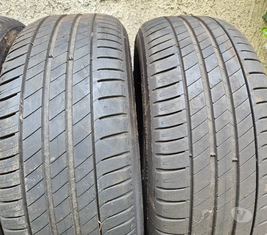 Pièces et services auto Loire St Etienne - Photos Vivastreet 4 pneus été 205 55 17 95V Michelin envoi rapide possible