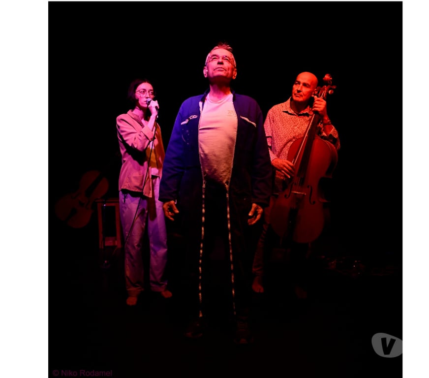 Spectacles Creuse Gueret - 23000 - Photos Vivastreet 2 places pour le spectacle " Renaissance " mardi à Guéret