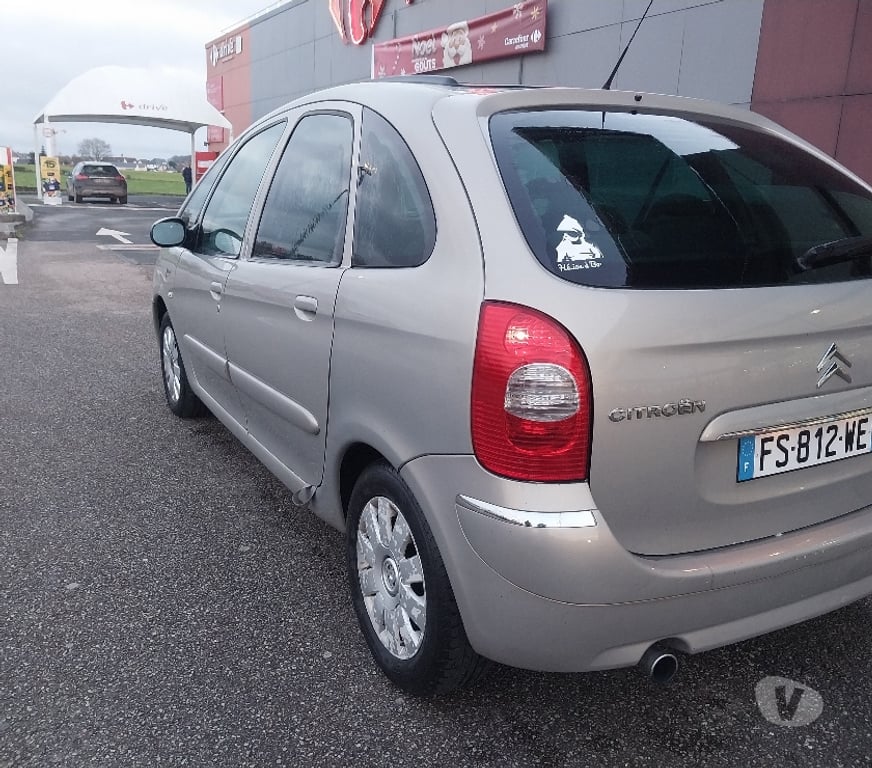 Voiture d'occasion Seine-Maritime Catenay - 76116 - Photos Vivastreet Xsara picasso 1.6 diesel