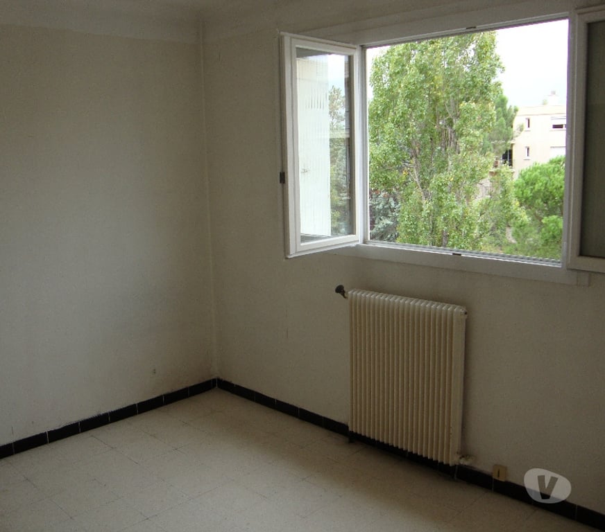 Appartements à vendre Hérault Montpellier - Photos Vivastreet UN BEAU F2 A VENDRE