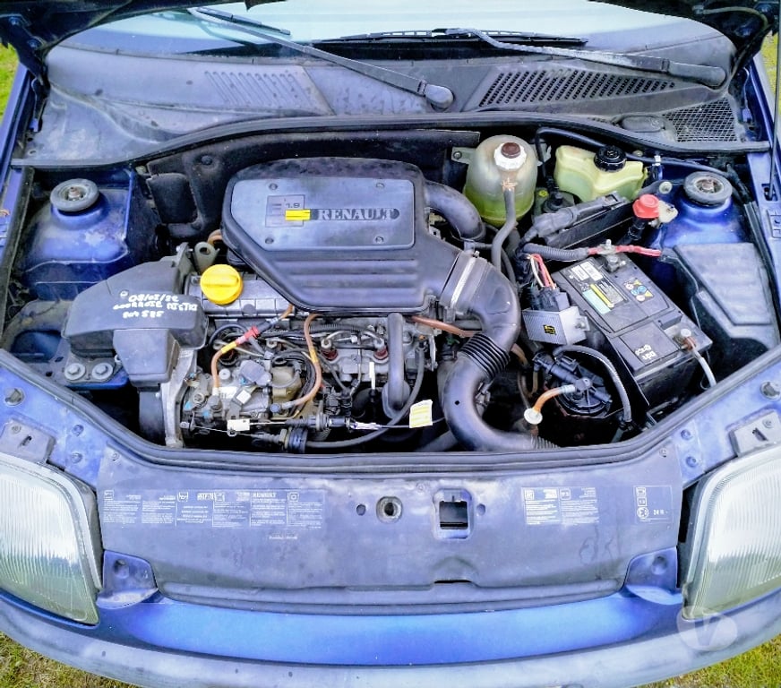 Voiture d'occasion Maine-et-Loire Le Fresne sur Loire - 49123 - Photos Vivastreet Renault Clio II 1.9D 65 – 1998