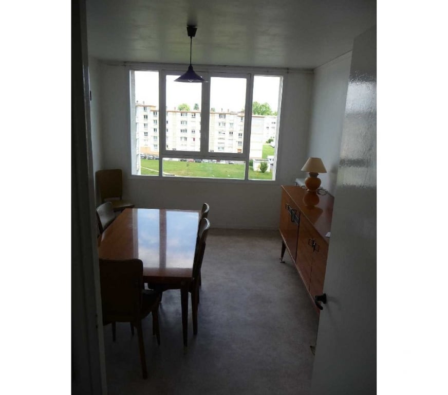 Appartement meublé Gironde Merignac - 33700 - Photos Vivastreet Mérignac F2 de 40m² limite Pessac