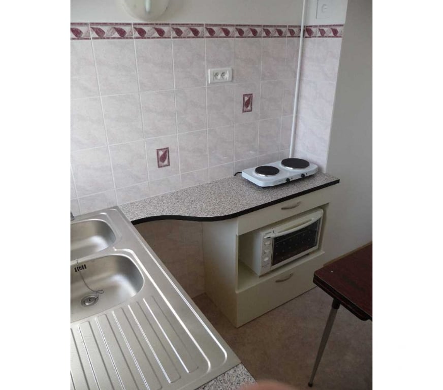 Appartement meublé Gironde Merignac - 33700 - Photos Vivastreet Mérignac F2 de 40m² limite Pessac