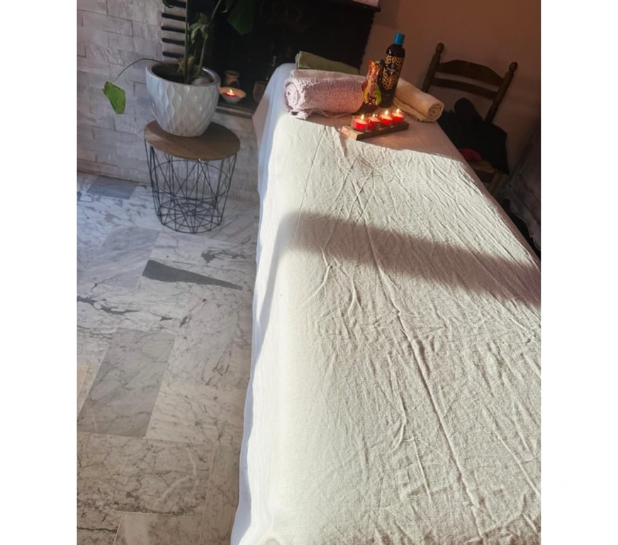 Massages Alpes-Maritimes Menton - 06500 - Photos Vivastreet Kamila masseuse