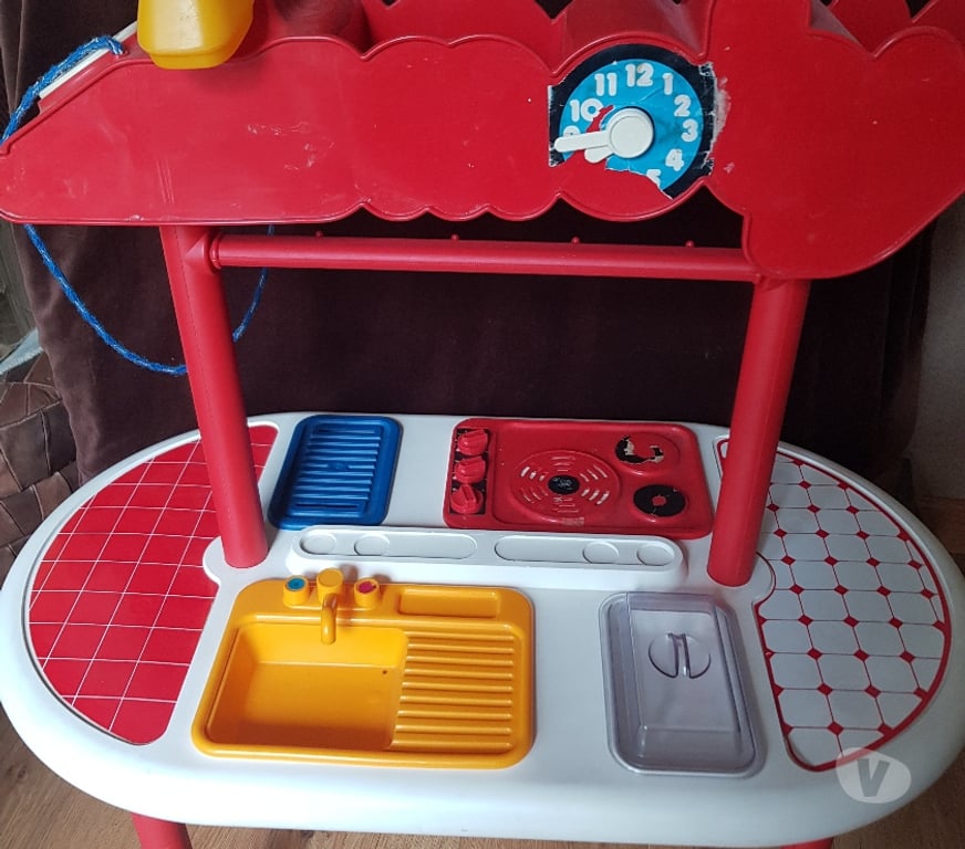 Jeux - Jouets Essonne Juvisy sur Orge - 91260 - Photos Vivastreet cuisine smoby 1985 et ses accessoires