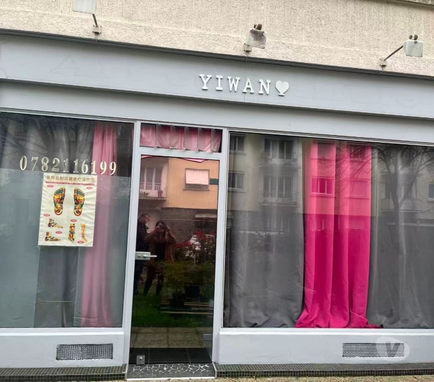 Massages Maine-et-Loire Angers - Photos Vivastreet YI WAN massage asiatique