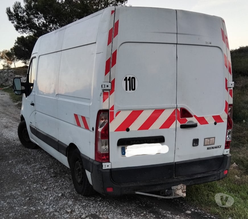 Véhicules commerciaux & utilitaires d'occasion Bouches-du-Rhône Marignane - 13700 - Photos Vivastreet Master renault 2012