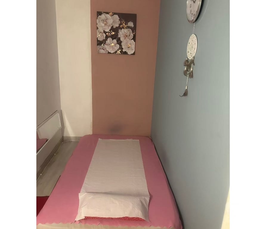 Massages Nord Douai - 59500 - Photos Vivastreet Salon de massage lys orange