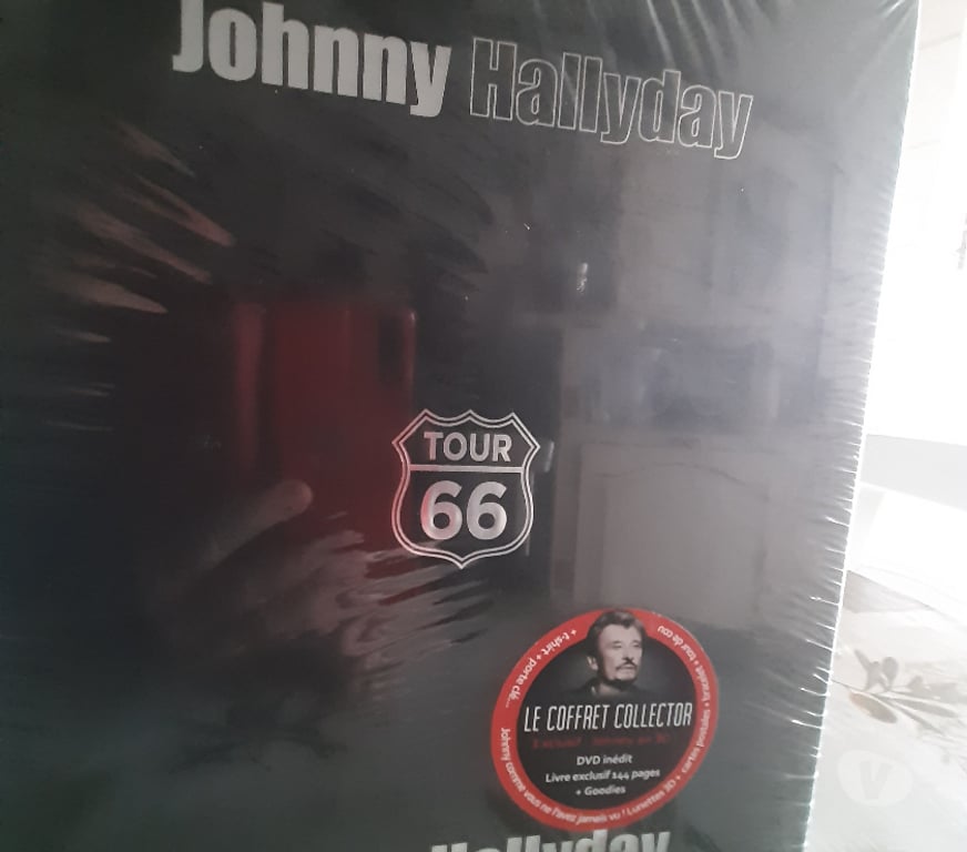 Collection Hérault Vias - 34450 - Photos Vivastreet Coffret Johnny tour 69