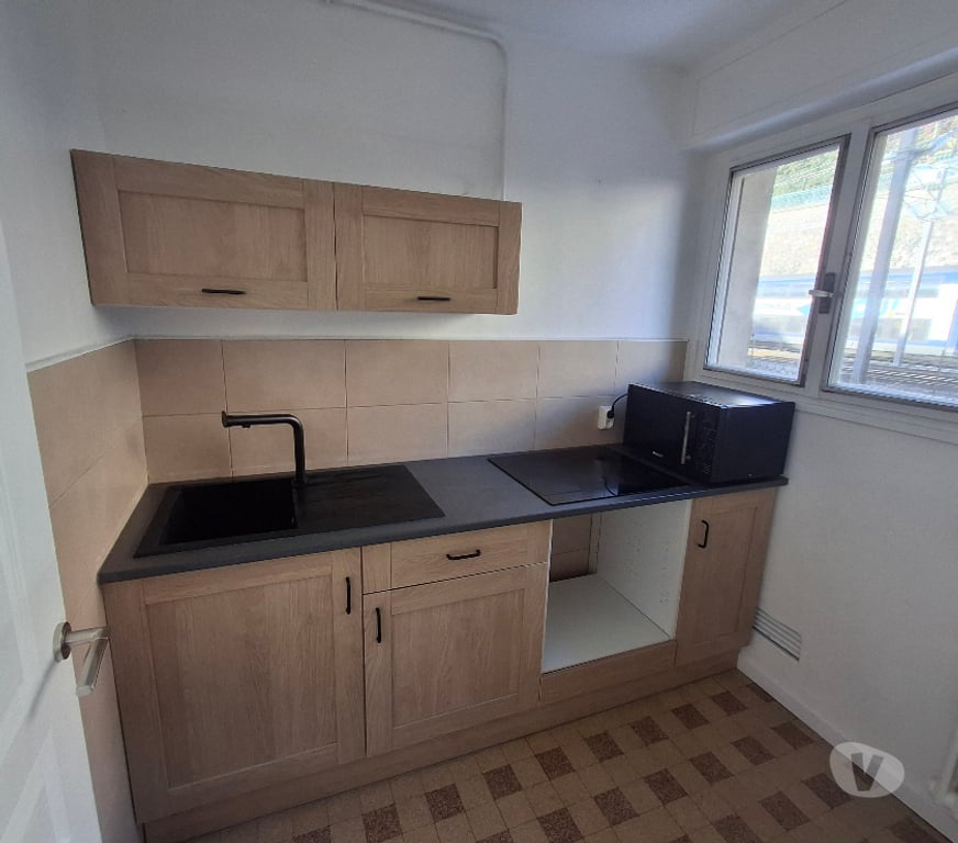 Location appartement Alpes-Maritimes Menton - 06500 - Photos Vivastreet loue grand studio