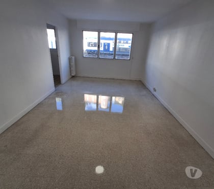 Appartement a louer Menton Alpes-Maritimes - Photos Vivastreet loue grand studio