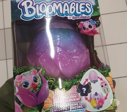 Photos Vivastreet 53€ Bloomables Hatchimal