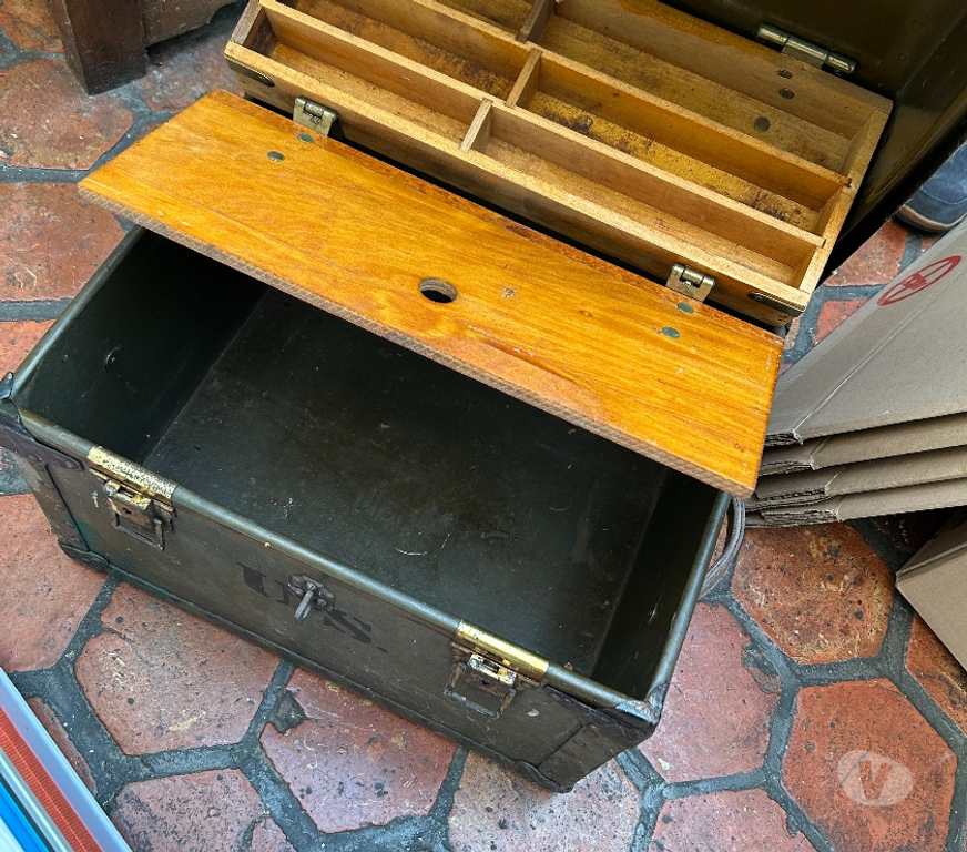 Collection Somme Amiens - Photos Vivastreet MALLE MILITAIRE