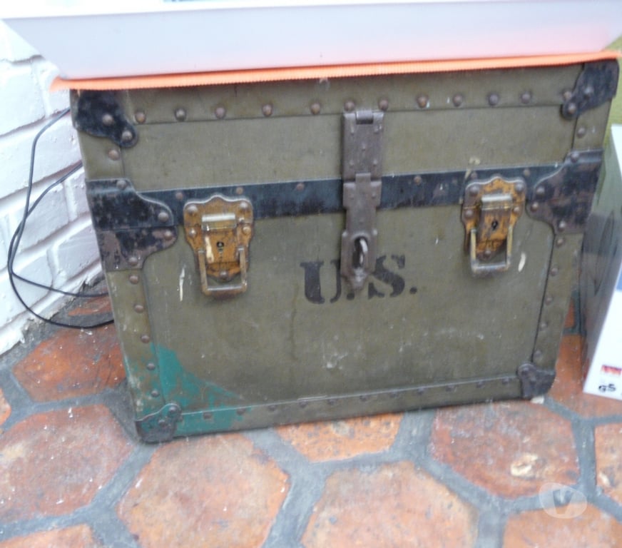 Collection Somme Amiens - Photos Vivastreet MALLE MILITAIRE