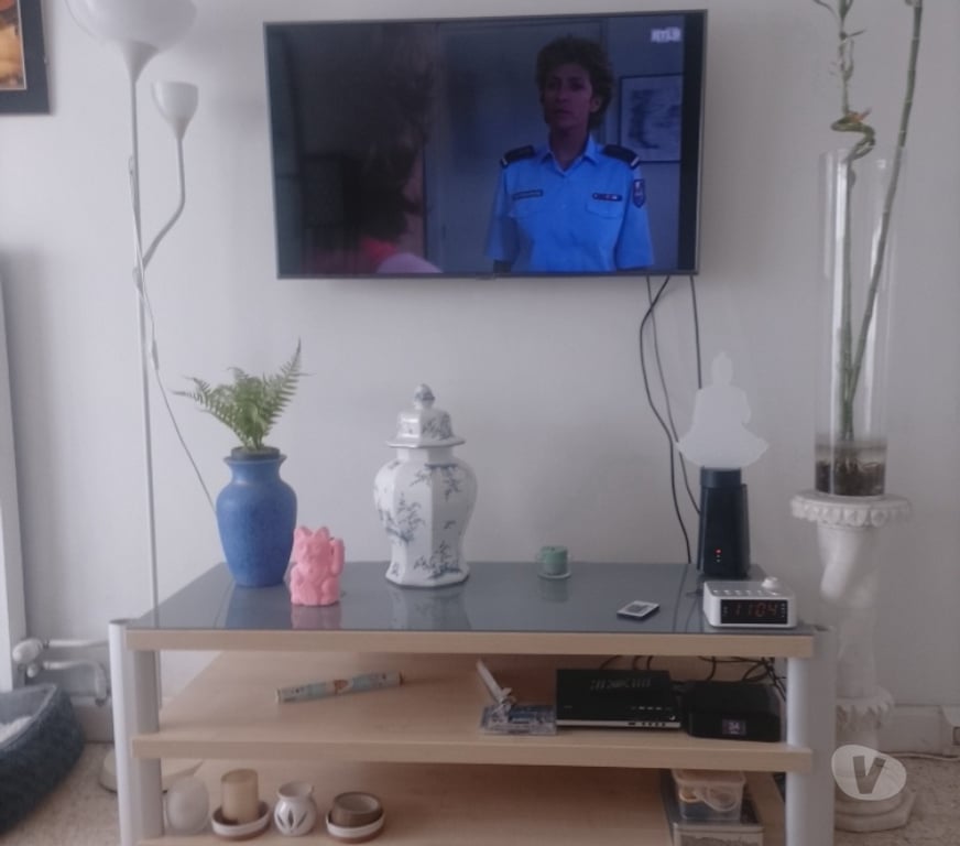 Colocations Bouches-du-Rhône Aix en Provence - Photos Vivastreet Je partage mon studio avec un mec sympa, sérieux