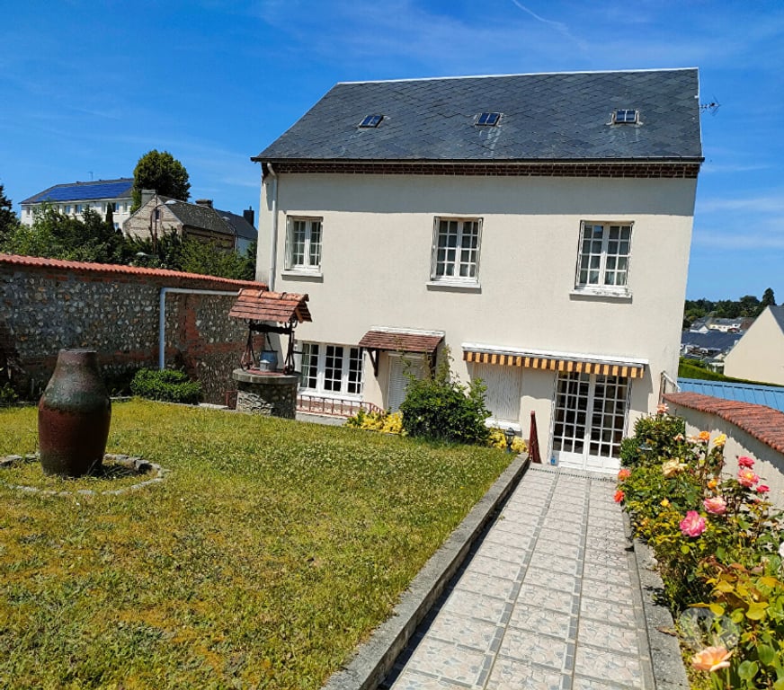 Location maison Seine-Maritime Bolbec - 76210 - Photos Vivastreet Jolie maison 5 pièces 120 m²