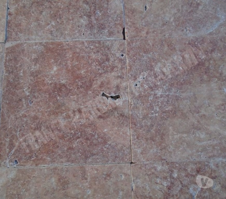  Var Forcalqueiret - 83136 - Photos Vivastreet Travertin Rose 40x40 cm