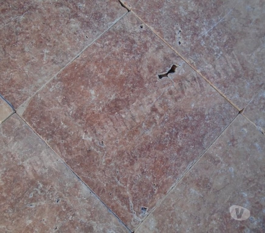  Var Forcalqueiret - 83136 - Photos Vivastreet Travertin Rose 40x40 cm