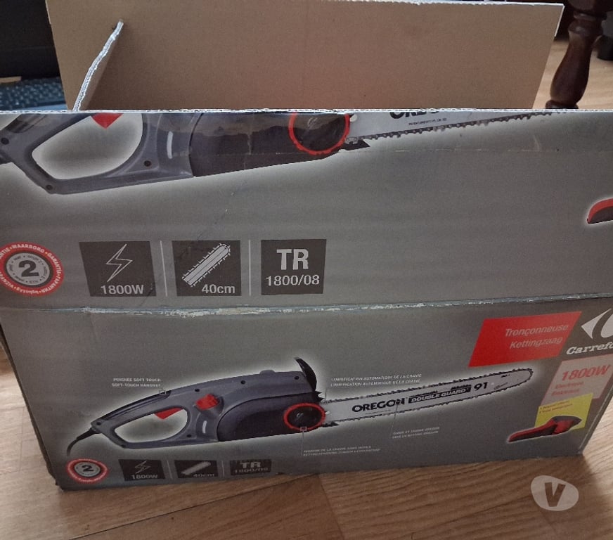  Paris Paris 12ème ardt - 75012 - Photos Vivastreet Vend une tronçonneuse et taille haie électrique