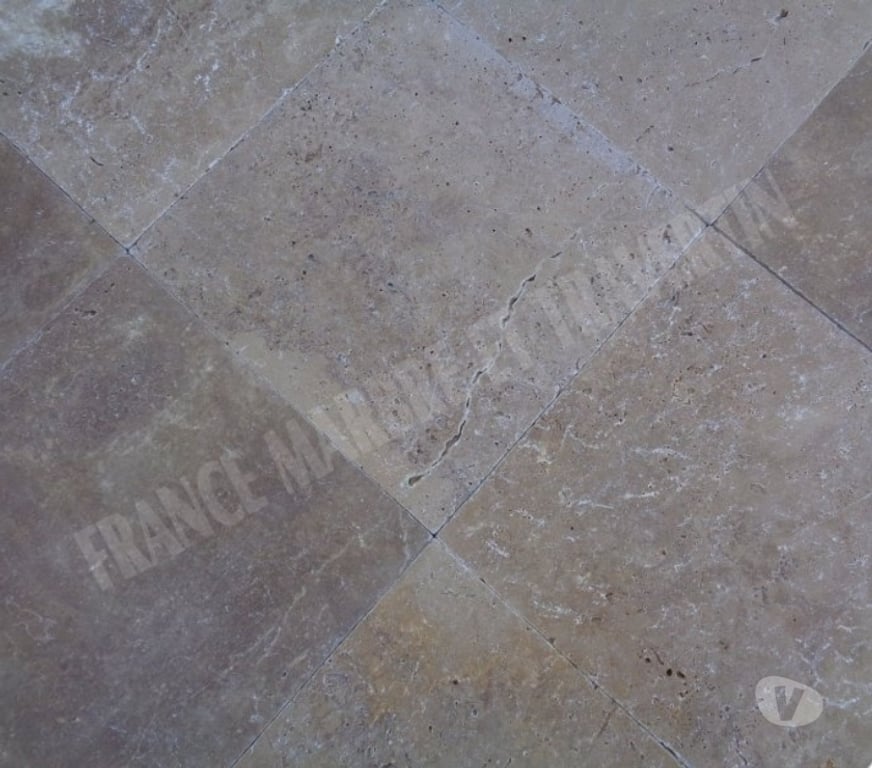  Var Forcalqueiret - 83136 - Photos Vivastreet Travertin Noce 40x40 cm