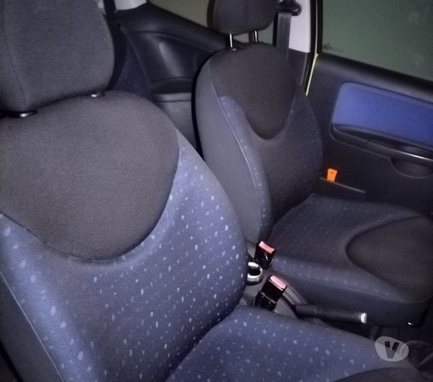 Voiture d'occasion Haute-Vienne Magnac Laval - 87190 - Photos Vivastreet C2 diesel 1.4 hdi