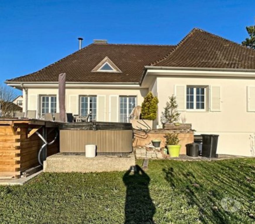 Location maison Bas-Rhin Ernolsheim Bruche - 67120 - Photos Vivastreet Magnifique maison de type 'Ile de France' de plain pied