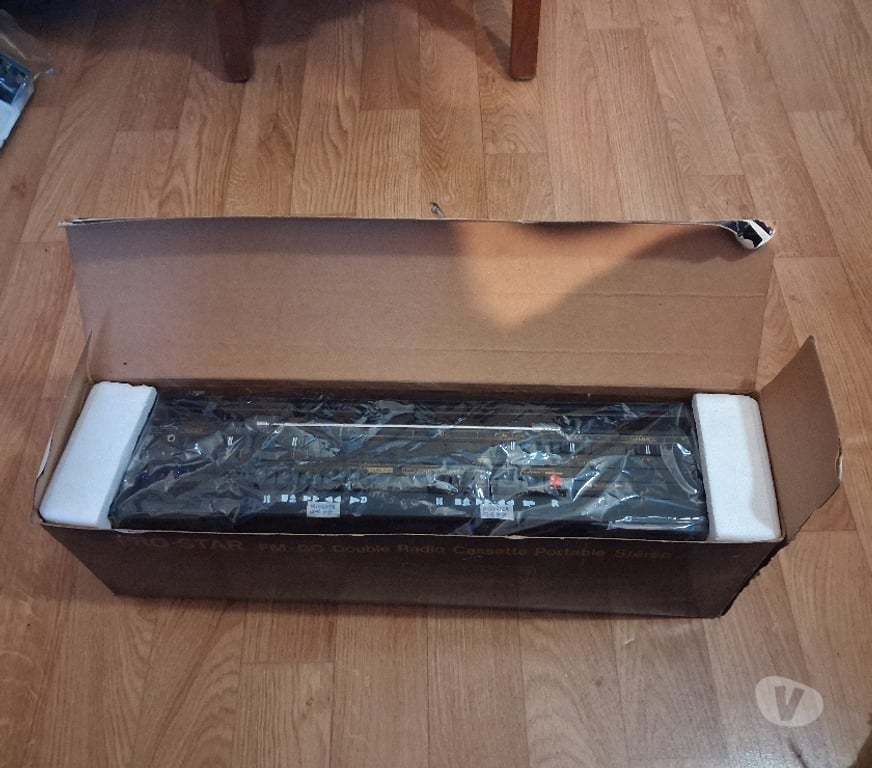 Autre Paris Paris 12ème ardt - 75012 - Photos Vivastreet Vend un poste radio pro star