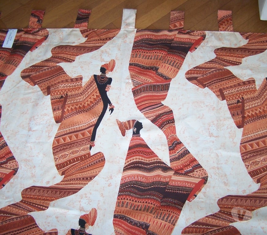 Ameublement & art de la table Seine-Maritime Dieppe - Photos Vivastreet Beau double rideau épais - opaque - Neuf - 7€