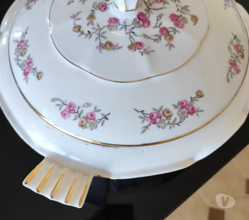 Ameublement & art de la table Bouches-du-Rhône Simiane Collongue - 13109 - Photos Vivastreet Joli service de table