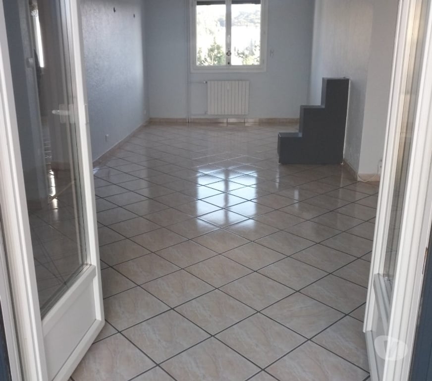 Appartements à vendre Drôme Donzere - 26290 - Photos Vivastreet appartement a vendre