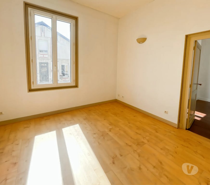 Fond de Commerce a vendre Dordogne Bergerac - 24100 - Photos Vivastreet vente immeuble de rapport ou profession indépendante