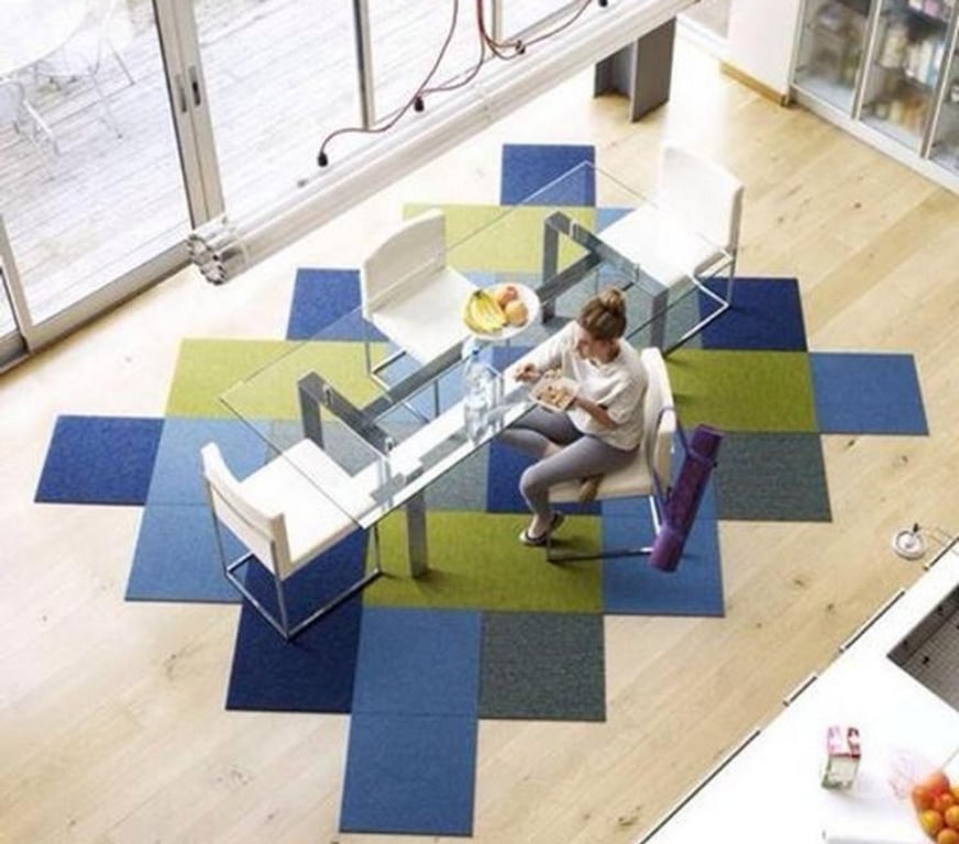 Ameublement & art de la table Nord Lille - Photos Vivastreet Dalles de moquette turquoise Touch & Tones 101 d'Interface