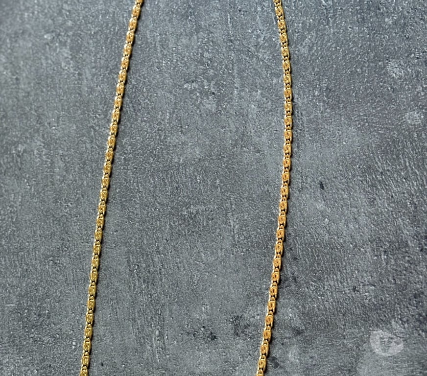 Bijoux occasion Bas-Rhin Obernai - 67210 - Photos Vivastreet Collier plaqué or maille escargot NEUF