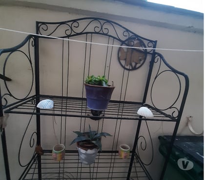 Bricolage - Jardin - Outillage Vias Hérault - Photos Vivastreet 2 boulangère déco terrasse