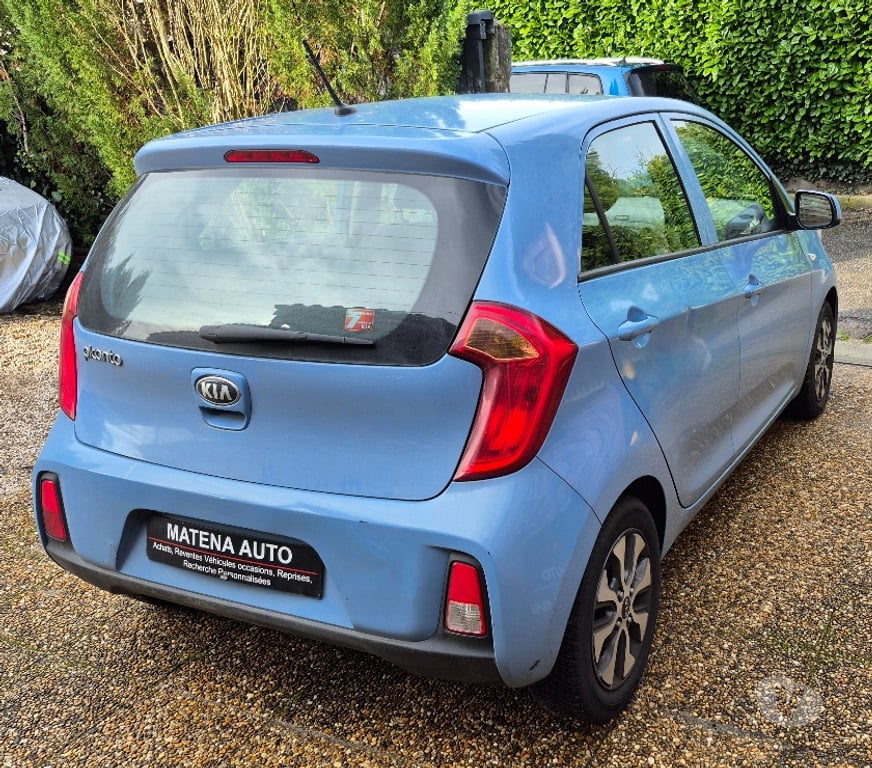 Voiture d'occasion Tarn-et-Garonne Albias - 82350 - Photos Vivastreet Kia picanto II motion 1.0 l 4cv 66cvd 100000kms 2017