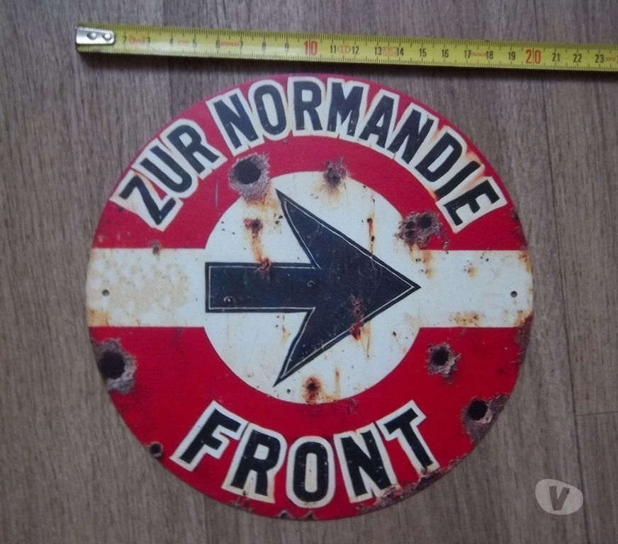 Collection Manche Valognes - 50700 - Photos Vivastreet plaque militaire décoration collection Allemand musée